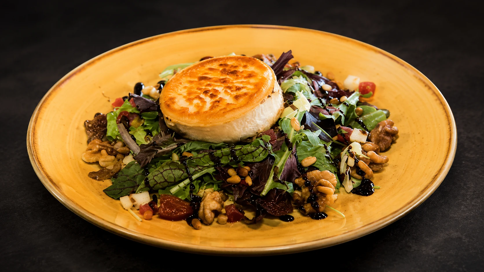 Ensalada de queso de cabra